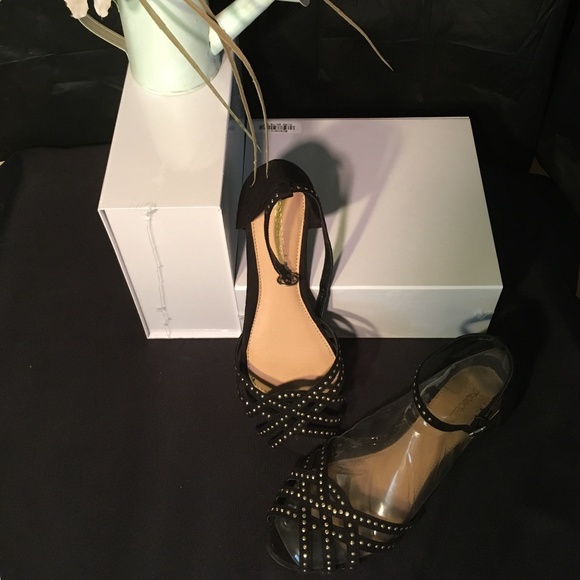 Seda Black with metallic accent sandals size 8M - Picture 2 of 3